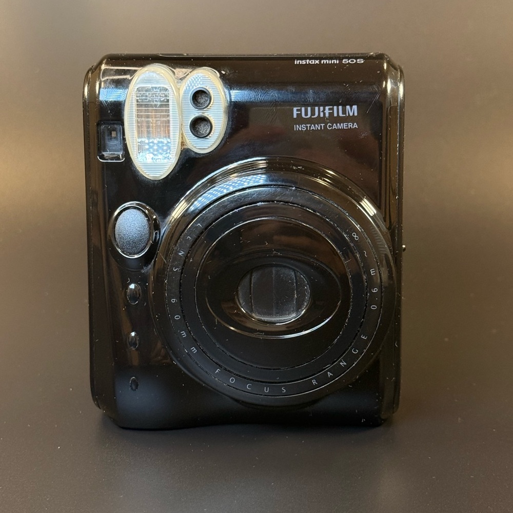 Fujifilm instax mini 50S APS Instant Film Camera. PLEASE READ